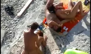 Rõ ràng, đây nghiệp nga mẹ gần đây đã làm tốt nhất để đưa cô ấy, người đàn ông yêu quý đến cực khoái, ở nhà. Và rõ ràng là cô ấy đã có thể để đáp ứng anh ta, vì vậy bây giờ cô thấy một thủ và trong lộng lẫy của nó rất dày và tinh dịch nóng trên mặt cô. Người đàn ông đã kết thúc, ít nhất là toàn bộ mặt của nga được bao phủ trong tinh trùng, và cô ấy rất hạnh phúc về điều đó bởi phim sex nhật bản vú đẹp vì cô ấy đã có thể để đáp ứng những người đàn ông.