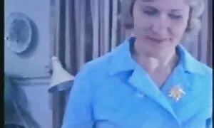 Tán tỉnh cô gái tóc vàng không thể có một cơn cực khoái với một tay. Bạn phim sex nhật bản không che hd trai của cô quyết định để giúp các cô gái và đưa cô ung thư để chơi với bàn tay của mình với cô ướt.