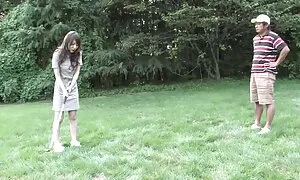 Sang jav nhật bản vietsub trọng, tóc vàng, có mông, nó có thể nhìn đi, trở về nhà, đi thẳng đến phòng tắm mà không quên mất cô ấy, khác nhau yêu thích đồ chơi tình dục mà cô ấy rất ngọt ngào đạt đến cực khoái. Có nhảy xuống nước, thằng khốn mà không chậm trễ nhẹ nhàng đẩy cao su gia vào chặt chẽ, có được vào lúc đó, một thật ecstasy. Sau khi biết rằng cô ấy lăng nhăng trở về nhà, các cô gái nhảy ra khỏi nhà tắm với một dương vật, trong hậu môn của mình, chạy đến đinh để có được đặt. Nhìn thấy những cô gái vui mừng, cậu bé ngay lập tức bắt đầu liếm cô lỗ, sau đó ông xuất bản thân yêu của mình, đầy đủ, cho cô nhiều hơn một cực khoái.