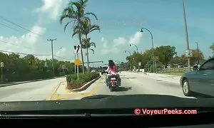 Bằng một khuôn mặt xinh đẹp nghĩ của đưa phim jav nhat ban mông ở trước mặt của một cô, con trai, và lắc đầu hói ở trước mắt của mình. Choáng váng stallion đã kiểm tra cả hai lỗ ở một lần và bắt đầu khéo léo chuẩn bị hậu môn cho cuộc xâm lược của người dương vật. Với ngón tay của mình bù trừ một hẹp đồ chơi phát triển nó đúng với một đồ chơi và bắt đầu làm tình các phóng lớn. Gần cuối cùng, các người đàn ông trẻ tuổi kéo ray số tiền của mình và kết thúc toàn bộ sô cô la mắt.