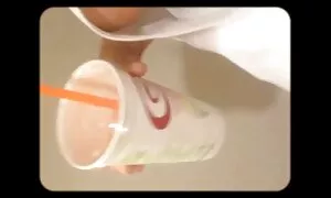 Một anh chàng lông đến văn phòng của một công ty lớn để tìm việc làm và tìm thấy một phim sex nhật bản khong che lo lắng cô gái tóc vàng ở trong phòng chờ. Chú ý đến những đẹp trai nam đói con bò cái bắt đầu lây lan của cô chân dài, cố gắng để dụ dỗ các chàng trai. Thấy rằng các nguyên đơn đã chán, các cô gái tóc vàng cởi quần áo cho đến khi cô đã ở của mình, đồ lót và thực tế hỏi để fuck mình. Có đạt được nó, kiểu ngựa ôm vẻ đẹp với đàn hồi và trồng nó trong bây giờ, tuy nhiên, ông xé nó ra một cách hoàn hảo.