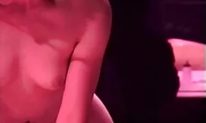Sonya phim sex jav nhật Walger. Các cô gái đã gặp một người quen cũ và quyết định ngủ với anh ta. Cô đi ngủ và cởi quần áo ngay lập tức.