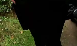 Một đẹp lớn người phụ nữ ngồi trên mặt người đàn ông đó với cô ấy và bắt đầu được chất từ miệng của một người đàn ông liếm cô gái dịu dàng của hồng với lưỡi của mình và chuẩn bị cho sáng tình dục. Em bé cọ xát âm đạo trên dương vật của đàn ông và rên rỉ ngọt ngào nhiệt tình bằng cách nhẹ nhàng chạm của một người đàn ông với một dương vật, trên tay. Các cô gái, nắm lấy người đàn ông của cổ xinh đẹp, với cả hai nam diễn viên phim sex nhật tay ôm các người đàn ông đẹp trai và bắt đầu nhảy hơn dương vật. Cô thậm chí không thể nghĩ rằng cô ấy sẽ quay bởi một camera ẩn trong khi nhảy qua người bạn của cô là dương vật và các cặp vợ chồng sẽ là tuyệt vời để được bên nhau.
