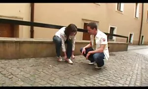 Người đàn ông trẻ này có vẻ là thất vọng với kinh nghiệm phụ nữ trẻ và muốn có một đam mê và bossy người phụ nữ không phim sex jav nhat ban cần phải thuyết phục của bất cứ điều gì. Bà này phù hợp với anh ta, cũng như có thể.