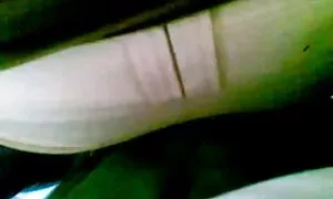Một người đẹp tóc đỏ hồi to cũng quyết định đi ra khỏi cô ấy rõ ràng dâm dục và cho dịp đó cô ấy mặc quần áo sexy. Quên bật nhạc, các bé bắt đầu một suất và quay đầu tiên trên nhô ra tự nhiên xóc. Ngồi trên một cái ghế, những ngon miệng búp bê đã tắt cô ấy, và thực tế vẫn ở những gì mẹ cô mang. Hoàn toàn không xấu hổ của mình trần truồng dễ thương gây ra cho một thời gian dài, sex len lut nhat ban cho phép cô để xem cô ấy quyến rũ.
