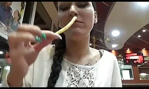 Ai các trang sex nhật bản cập cổ đại bộ phim khiêu dâm. Pharaoh đến gần vợ mình và bắt gặp cô trong phòng tắm. Cô rửa mặt và bị phân tâm của cô ấy với niềm vui.