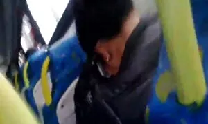 Một người đi qua công viên và gặp một cô gái tóc vàng với người mà các ông đã có một cuộc trò chuyện. Các người đàn ông thực sự muốn quan hệ tình dục và nói với các cô gái mà anh đã không ngủ với bất cứ ai trong một thời gian dài. Các cô quyết định để hỗ trợ những người đàn ông với cả hai tay và đưa đi đến công viên mà các cặp vợ chồng có thể về hưu trong hai. Trong công viên, một người đàn ông đặt vẻ đẹp trên ung thư, và bắt đầu từ từ nhập vào âm đạo của các sex nhat ban sub cô gái tóc vàng. Cô thực sự thích cách cẩn thận các người cô và đặt mặt lên vì vậy mà các người đã kết thúc thẳng vào miệng của mình với mình.